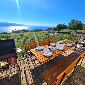 https://guesthouse-villa-brestova.in-istria.net